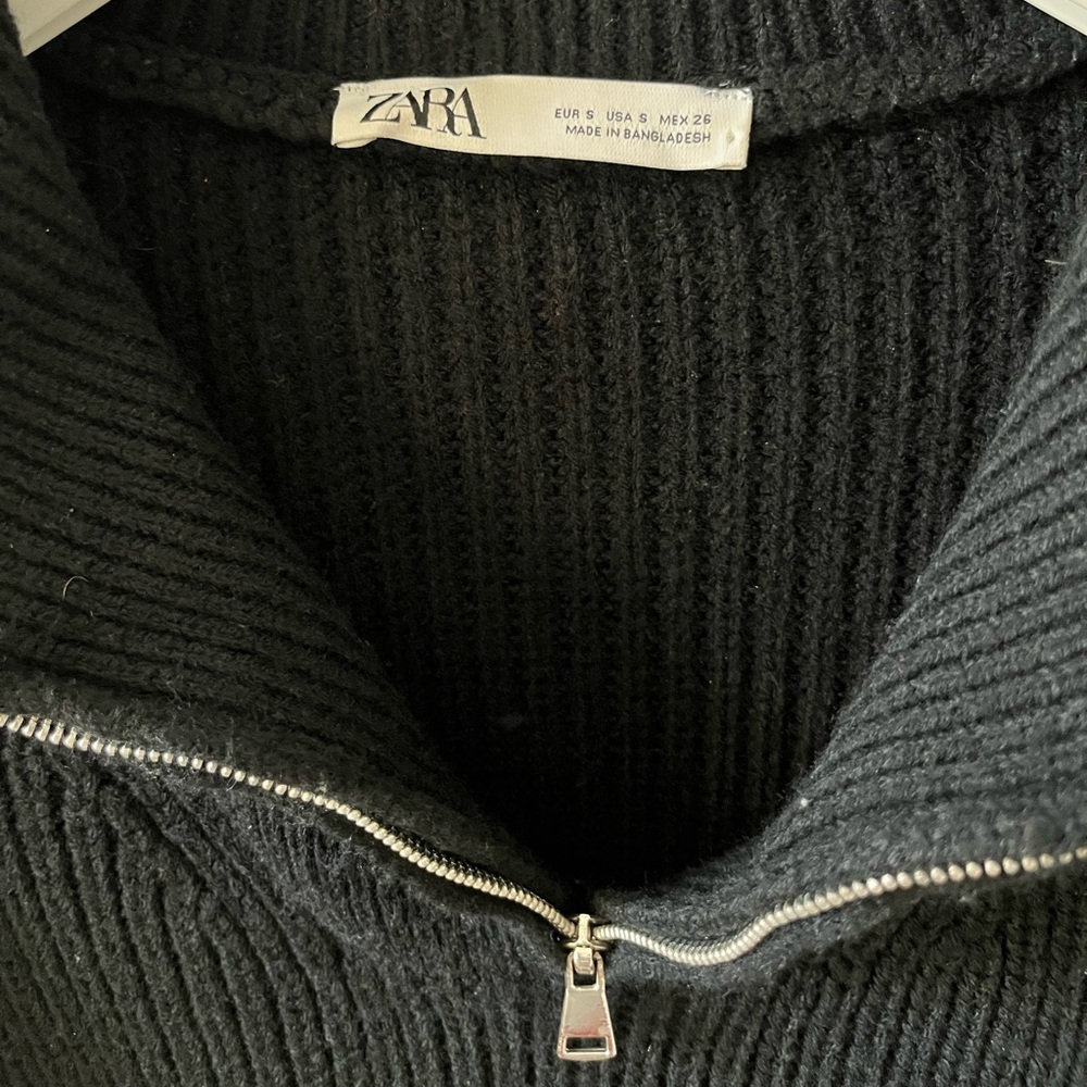 Zara Women’s Black Sleeveless Cropped Knit Sweater Top Size S Zip-Up Ribbed - Picture 6 of 6